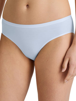 Slip, regular cut