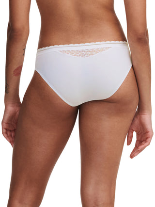 Monogram Slip