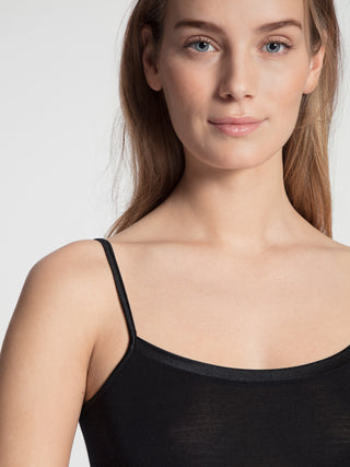 WOMEN Spaghetti top