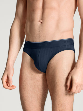 MEN Mini brief
