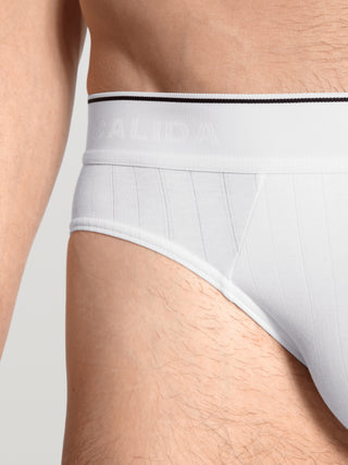 MEN Mini brief