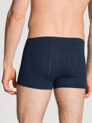 New Boxer mit überzogenem Bund