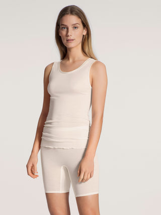 WOMEN Pants