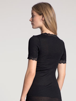 WOMEN Top short-sleeve