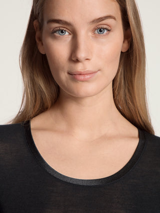 WOMEN Top long-sleeve