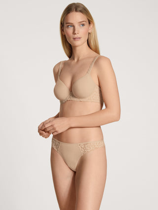 WOMEN String