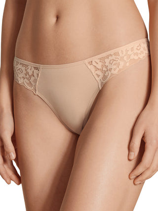 WOMEN String