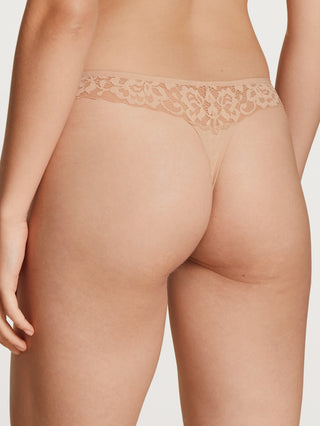 WOMEN String