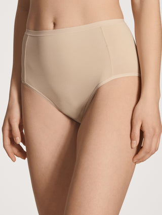 WOMEN Brief