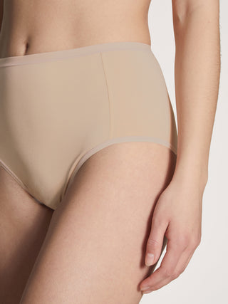 WOMEN Brief