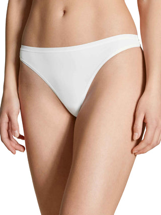 String, low cut
