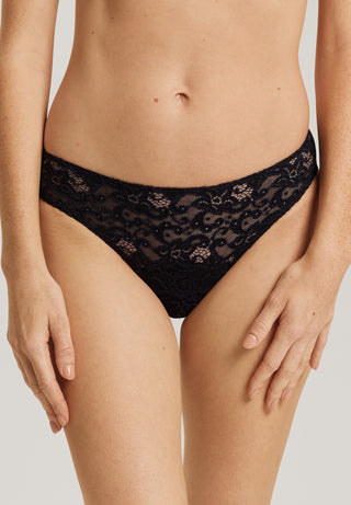 Moments Mini Briefs