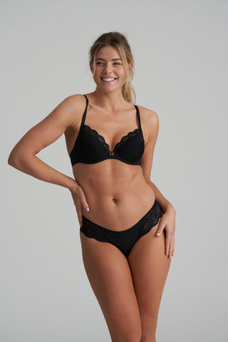 CATHIA schwarz Push-up herausnehmbaren Kissen