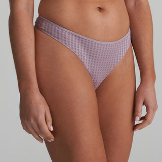 AVERO Soft Sand String
