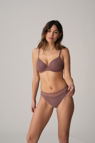 LOUIE satin taupe String