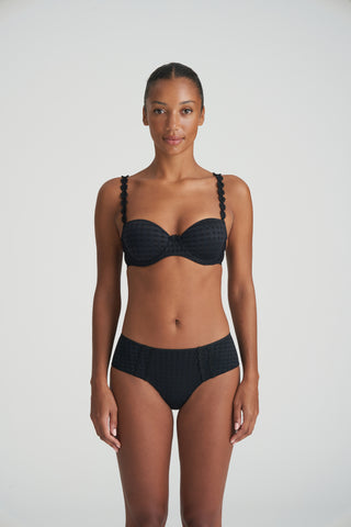 AVERO schwarz Hotpants