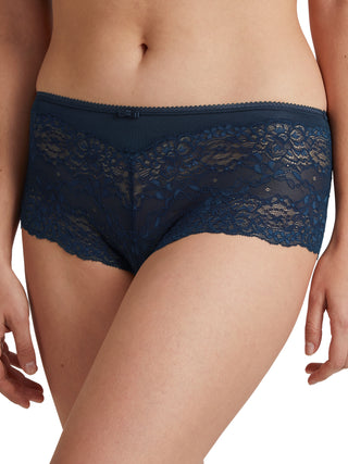 Panty, regular cut