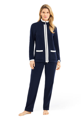 Lounge Suit 3883158