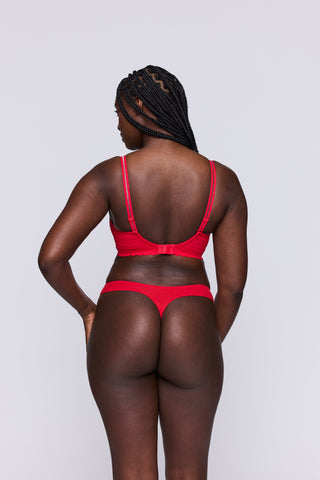 EAST END String