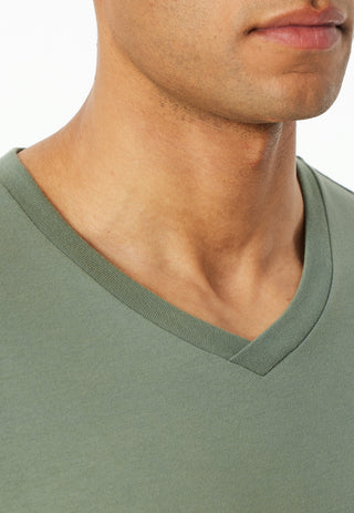 T-Shirt V-Ausschnitt