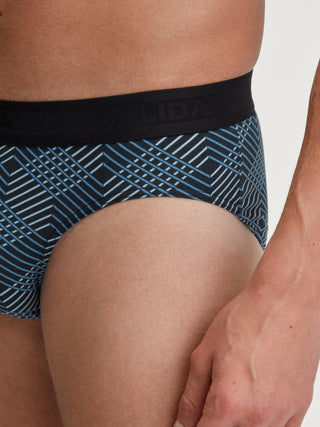 MEN Mini brief