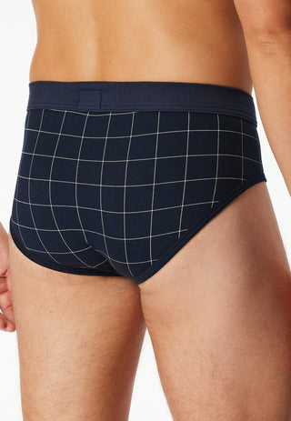 Sportslip mit Eingriff