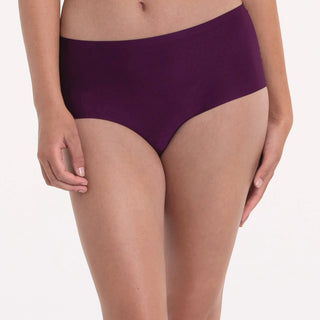 Essential High Waist+