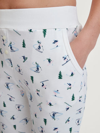 WOMEN Pants