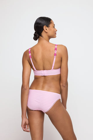 Avero Rioslip Lily Rose