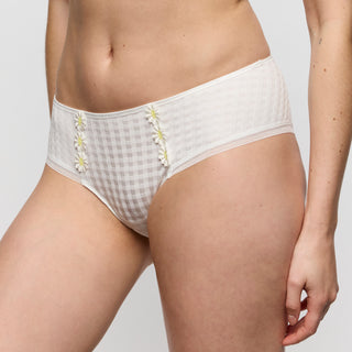 AVERO Ivory Petal Hotpants
