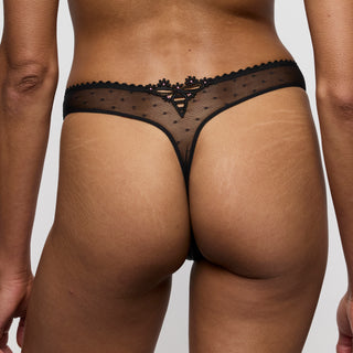 NOOVA String schwarz