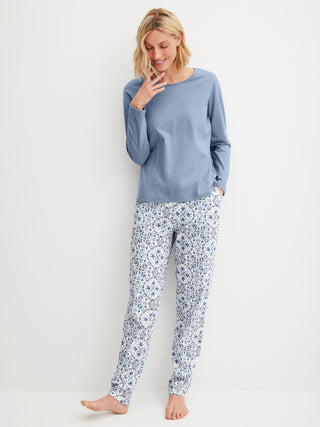 WOMEN Pants