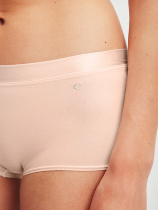 WOMEN Pants