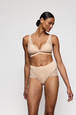 SOFT STUDIO caffé latte unterlegtes Bralette