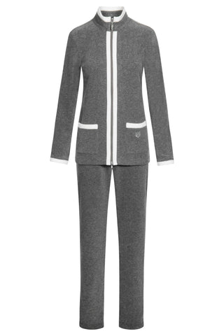 Lounge Suit 3883158