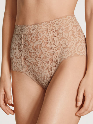 WOMEN Brief