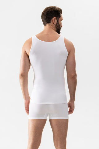Athletic-Shirt