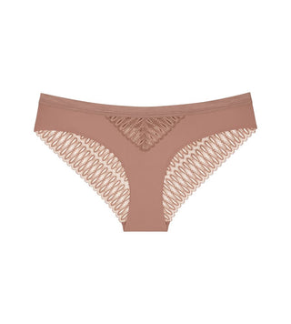 Aura Spotlight Brazilian