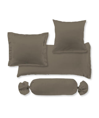 S-009100 | colours | fleuresse | Seidig glänzende Kissenbezüge aus Mako Satin Grau |  9042 TAUPE  | 100% Baumwolle | 4043202428032