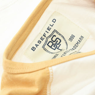 Long sleeve shirt with raglan sleeves