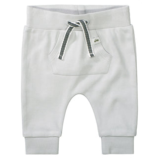 Pants made from high-quality organic cotton