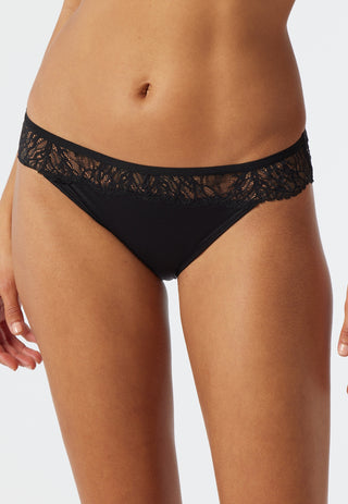 briefs