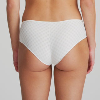 Hotpants, NAT