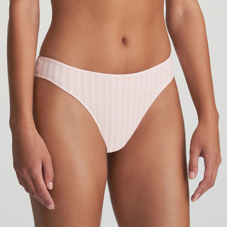 AVERO pearly pink String