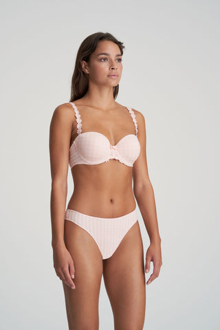 AVERO pearly pink String