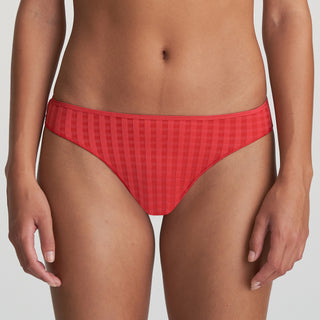 AVERO scarlet String