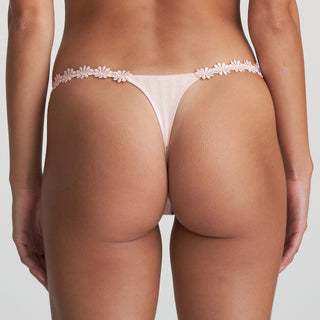 AVERO pearly pink String