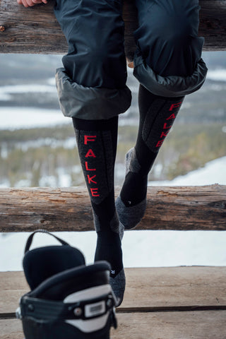 FALKE SK5 Expert Damen Skiing Kniestrümpfe